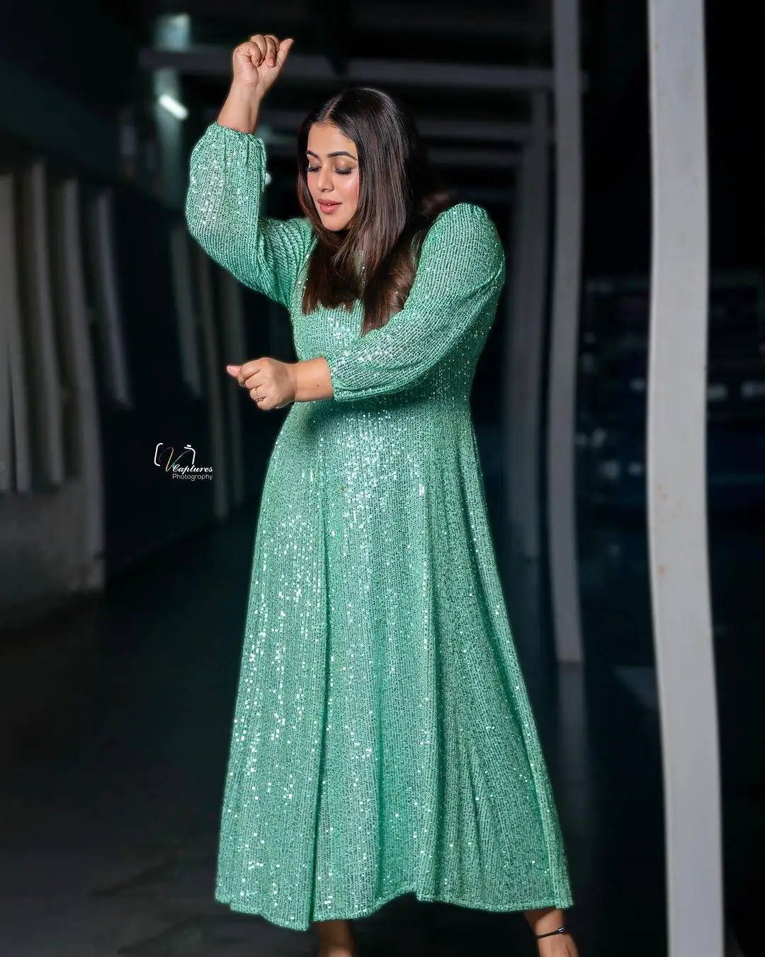 Indian Actress Shamna Kasim Stills in Green Gown